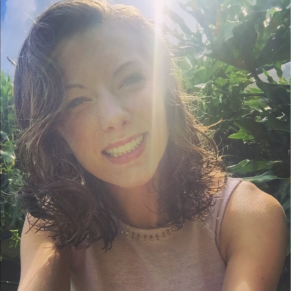 Meet your Posher, Cait