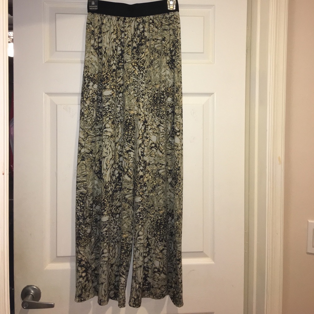 Hot Gal Marble Design Palazzo Pants