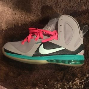 Lebron James 10 South Beach
