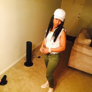 Meet your Posher, Katrina