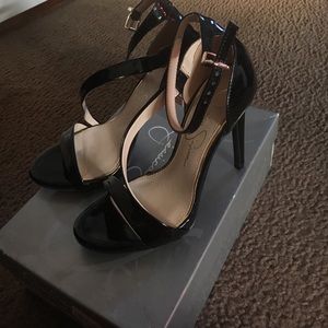 Women blk heels