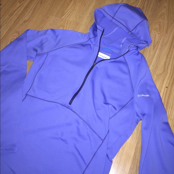 Columbia Jackets & Blazers - COLUMBIA ATHLETIC HOODED HALF ZIP jacket