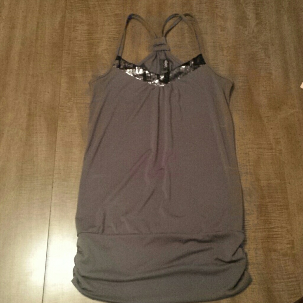 Vanity Tank Top(PRICE DROP) need gone asap