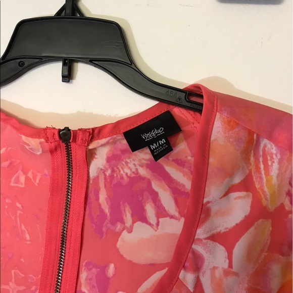 Cute coral summer dress - Picture 2 of 5