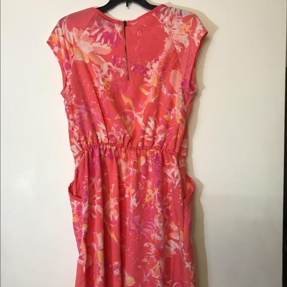 Cute coral summer dress - Picture 4 of 5