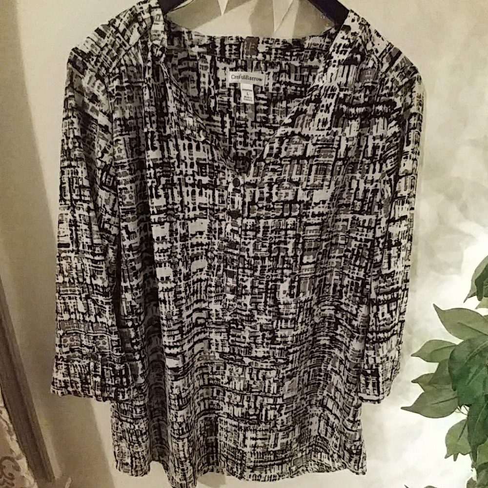 Beautiful Croft & Barrow Top