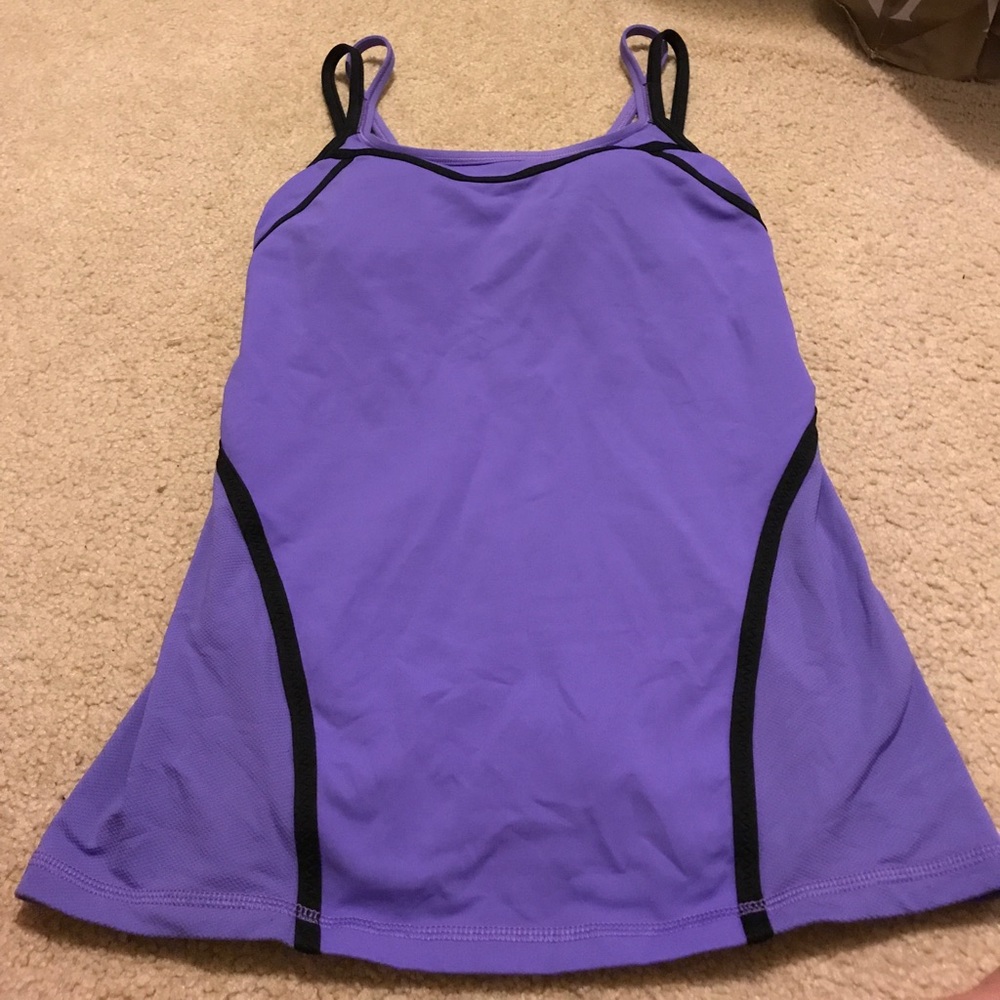 Lulumon athletica workout top