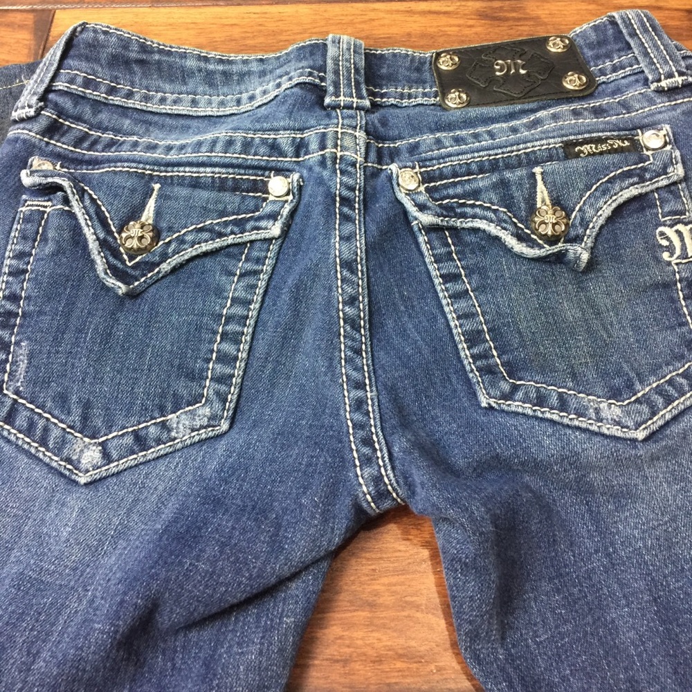 The Original  Miss Me distressed 👖