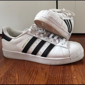 BARELY WORN ADIDAS SUPERSTARS