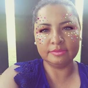 Meet your Posher, Leticia