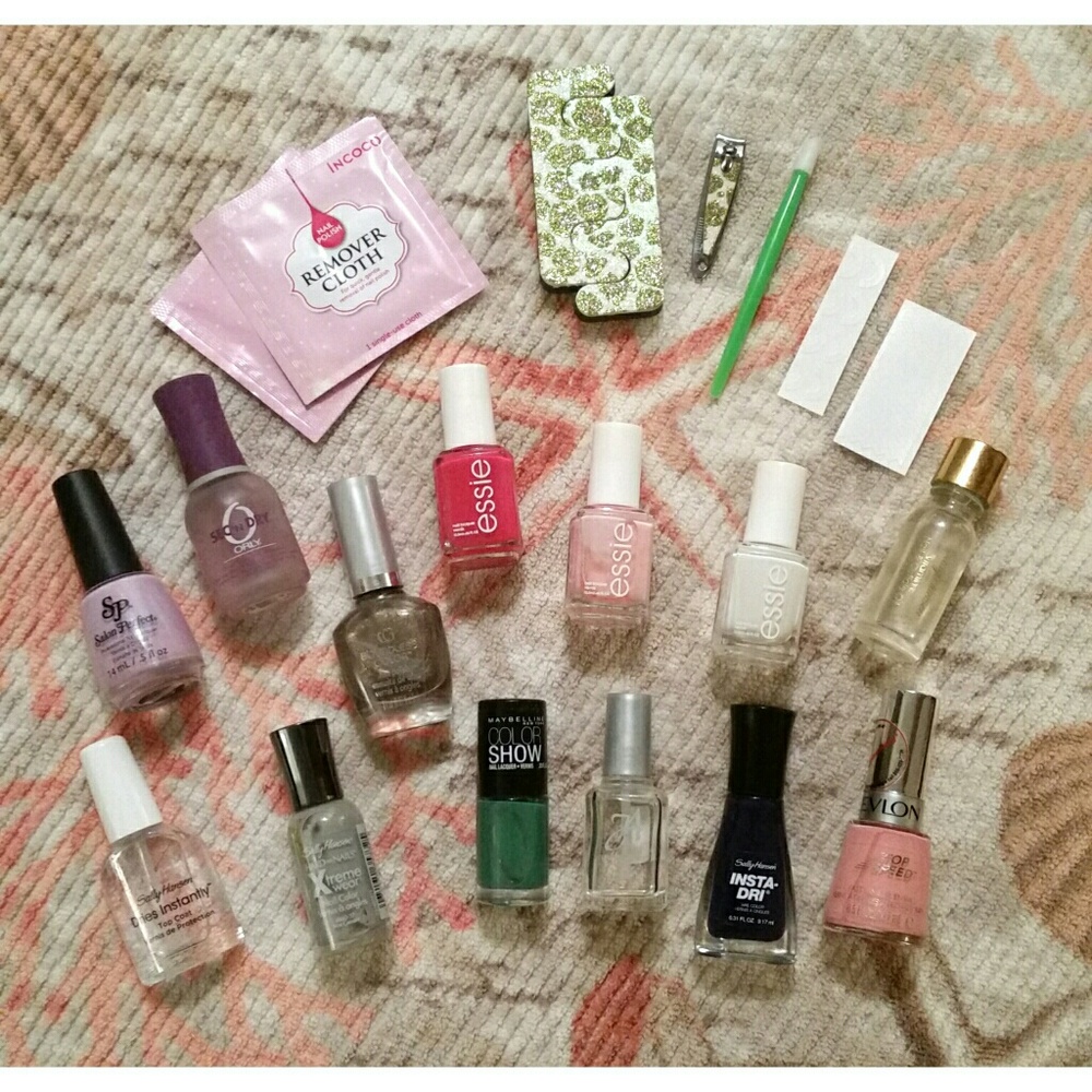 21 Piece Nail Polish Bundle!!