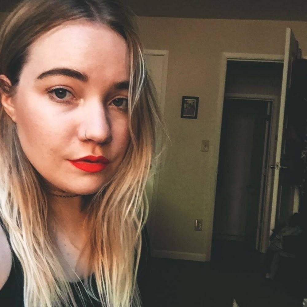 Meet your Posher, Sheila