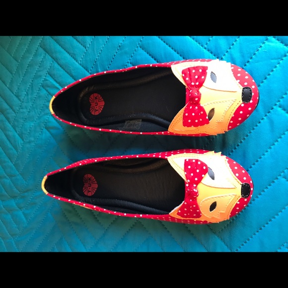 T.U.K Shoes - T.U.K Fox Polka Dot Flats Size 7 -