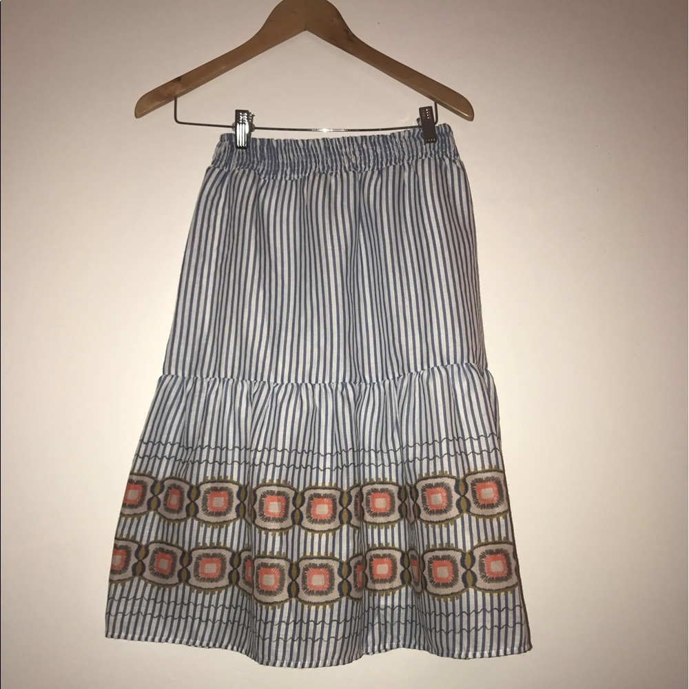 Cute midi skirt