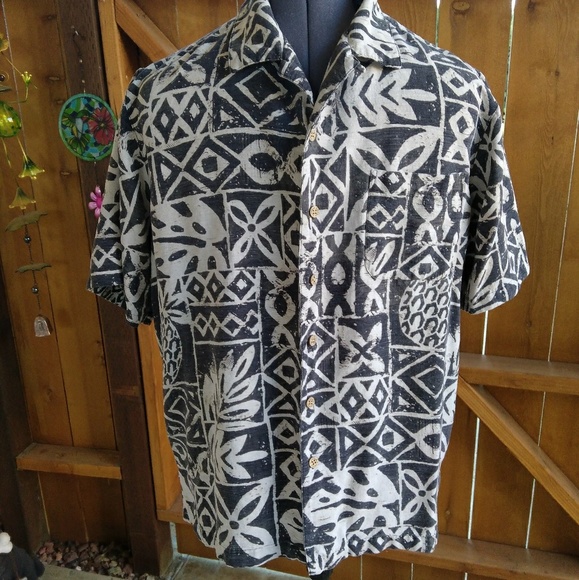 Batik Bay Other - 🌺Batik Bay - Navy Hawaiian Shirt🌺