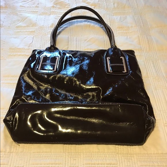 Tommy Hilfiger brown patent leather bag - Picture 2 of 3