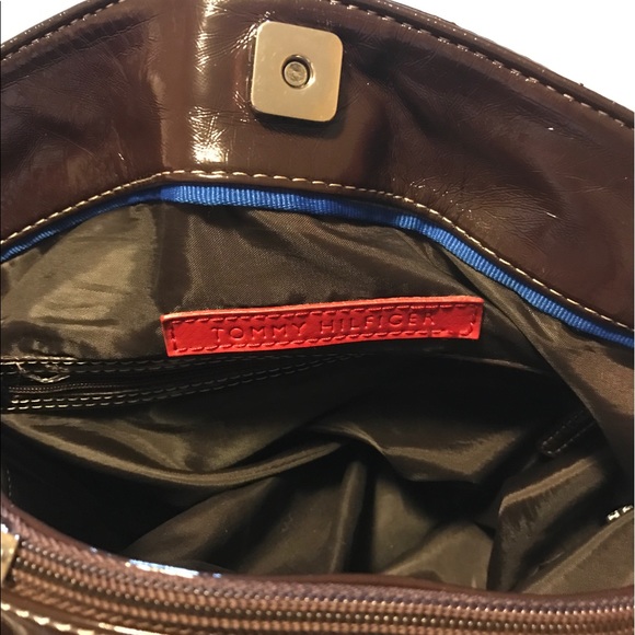 Tommy Hilfiger brown patent leather bag - Picture 3 of 3