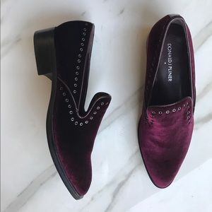 Donald J Pliner velvet loafers