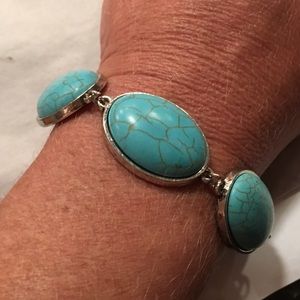 Turquoise link bracelet with removable adj. clasp