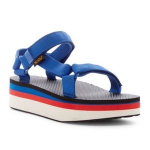Authentic Teva Universal Retro Flatform