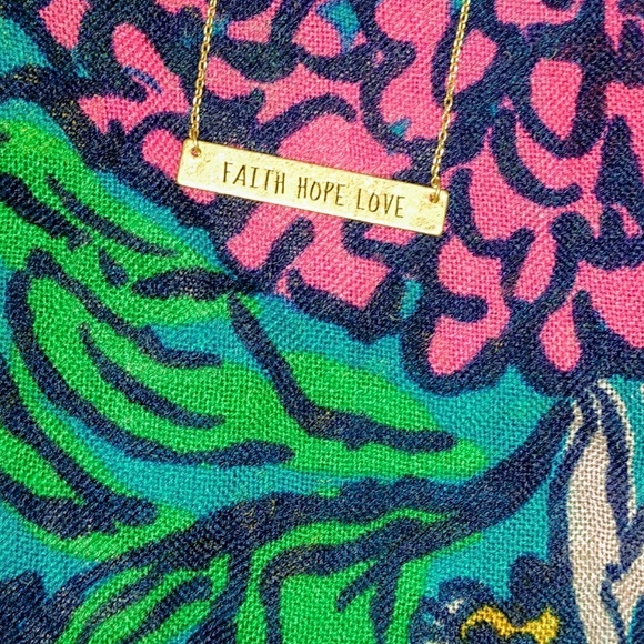 Faith Hope Love Stamped 14k Gold Bar Necklace NWT - Picture 2 of 2