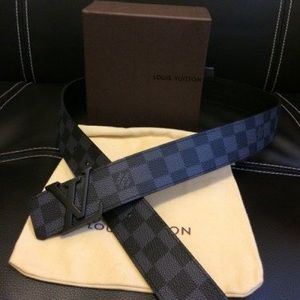 Black Louis vuttion belt