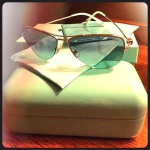 Tiffany & Co Aviator Sunglasses