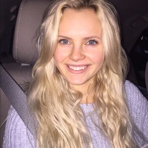 Meet your Posher, Rachel