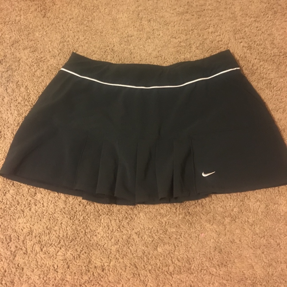 Nike dri-fit pleated skort