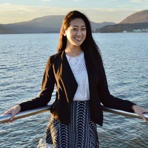 Meet your Posher, Sophia