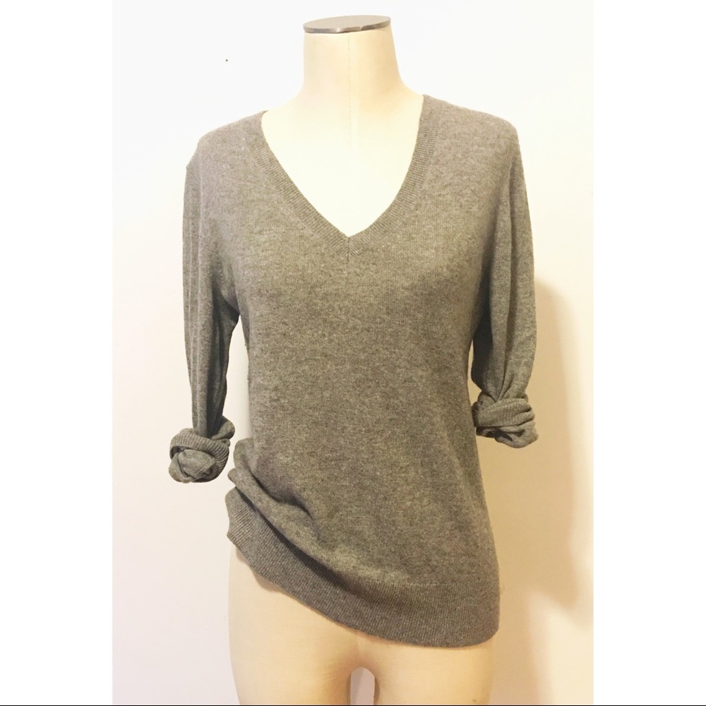 Cashmere V-neck Sweater