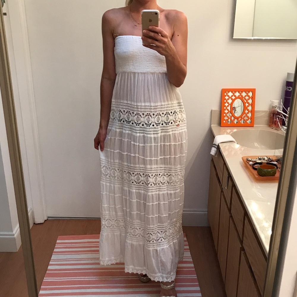 Beach lace dress, pure cotton, made in India.