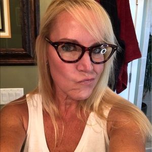 Meet your Posher, Jan