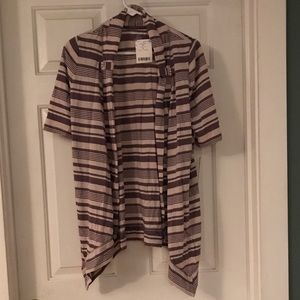 Short sleeve open cardigan