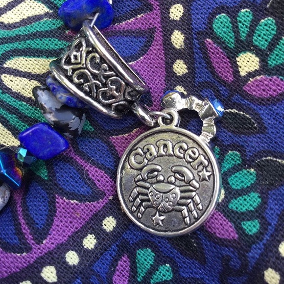 Handmade Cancer Bracelet 🦀 - Picture 2 of 3