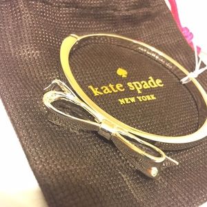 HP 08/03 ✨ Kate Spade Bow Bracelet