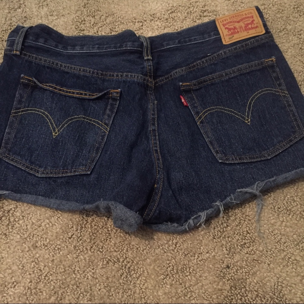 Cutoff Levi's 501 buttonfly shorts 32