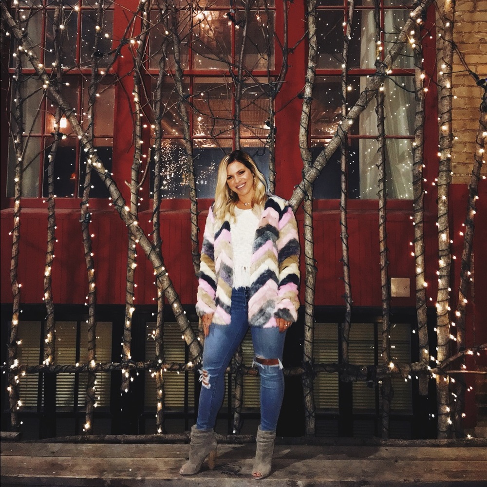 Meet your Posher, Maria