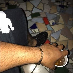 Meet your Posher, Santiago