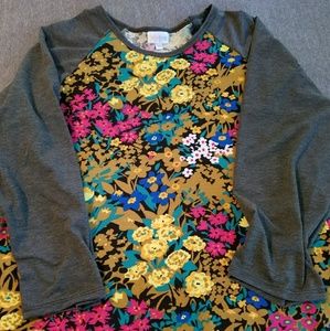 Gorgeous Lularoe Randy Tee - NWOT