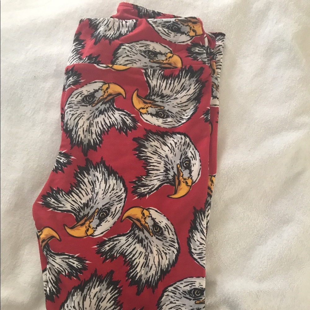 NWT Lularoe OS Americana leggings!