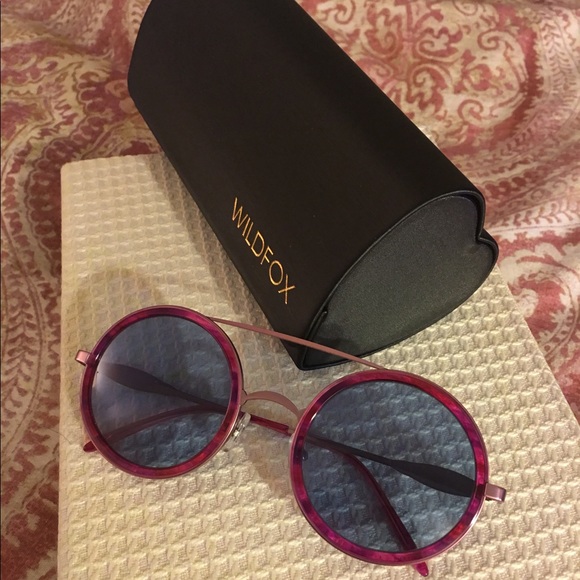Final Sale WILDFOX  Fuchsia Aviators W/Blue Lenses - Picture 5 of 5