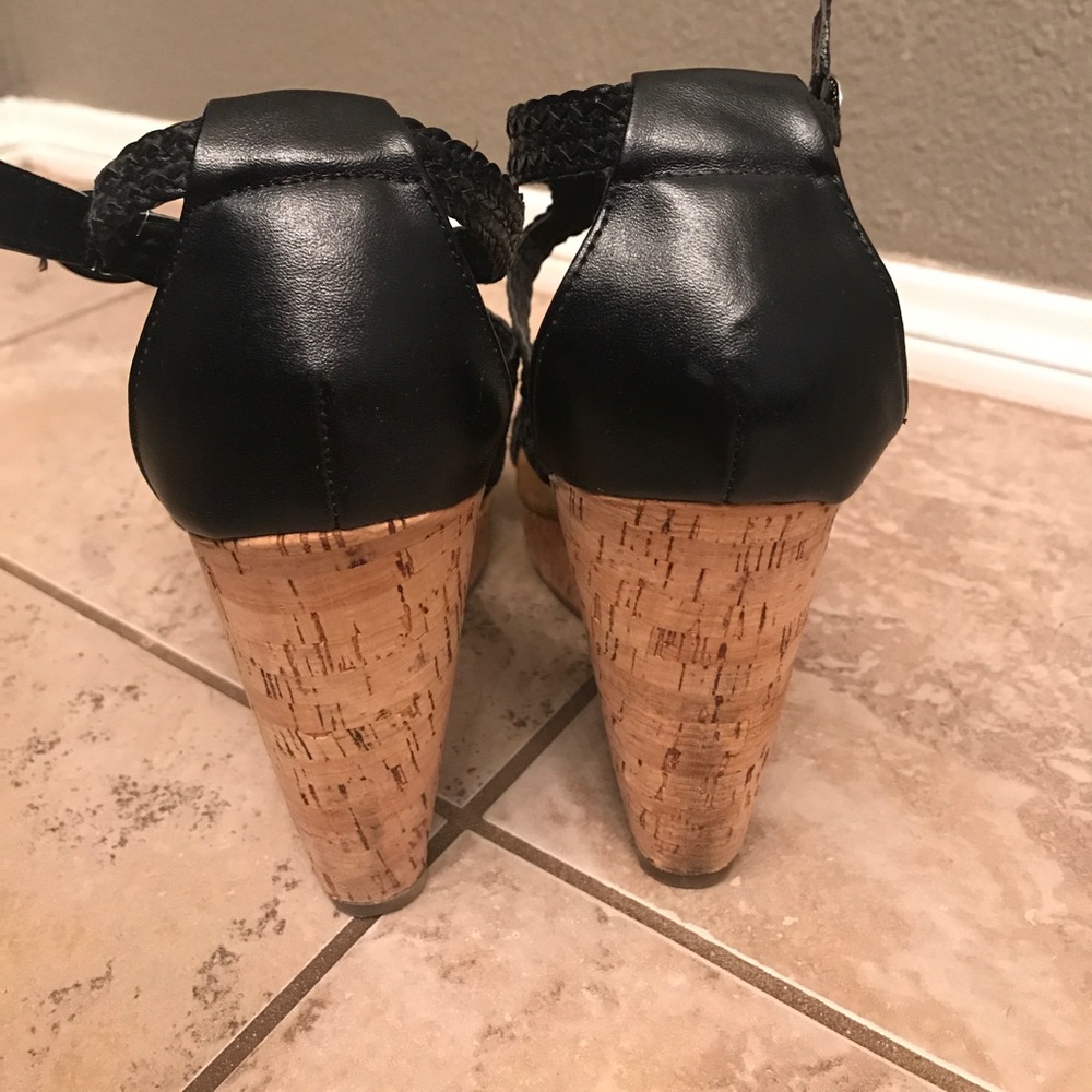 Banana Republic Wedge Sandals - Picture 2 of 4