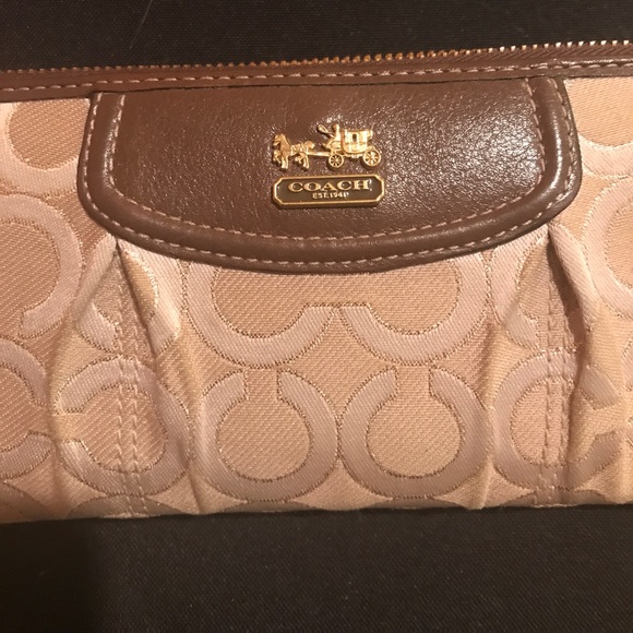 Authentic Coach Wallet - Picture 2 of 4