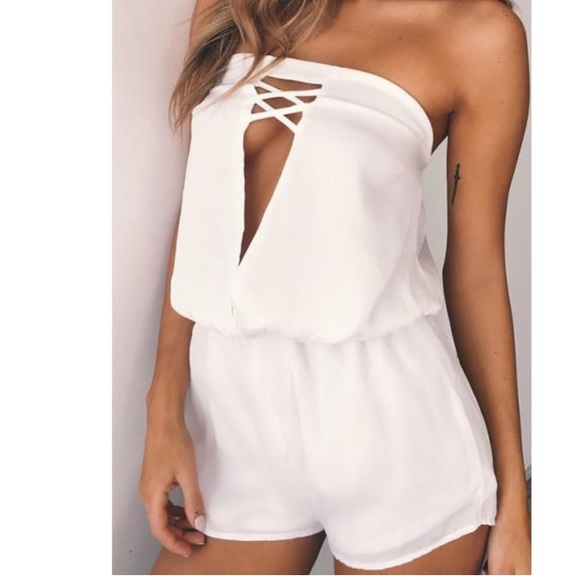 🌴Athena Playsuit👣1 Day Sale - Picture 2 of 7