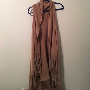 Sleeveless cardigan