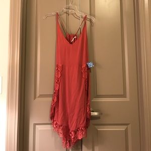 Free People eyelashes slip