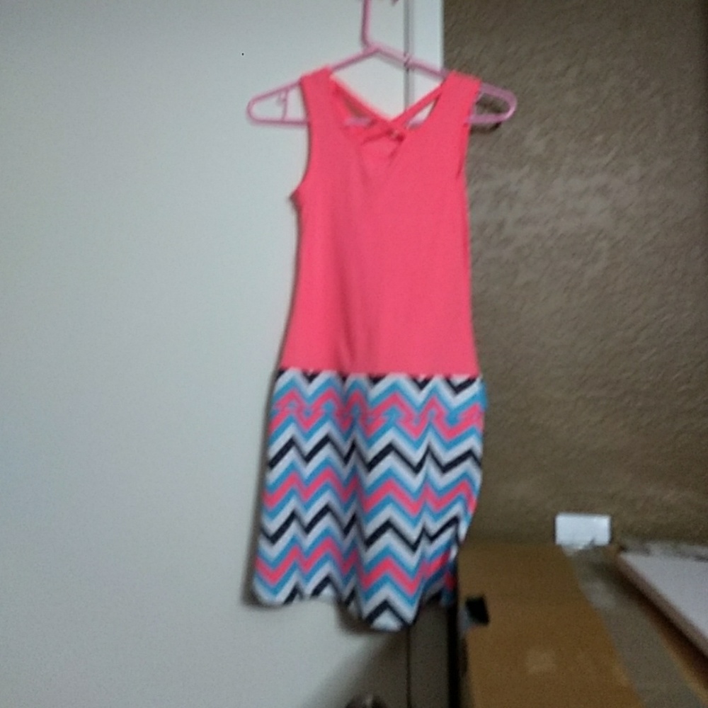 Dress - Picture 3 of 3