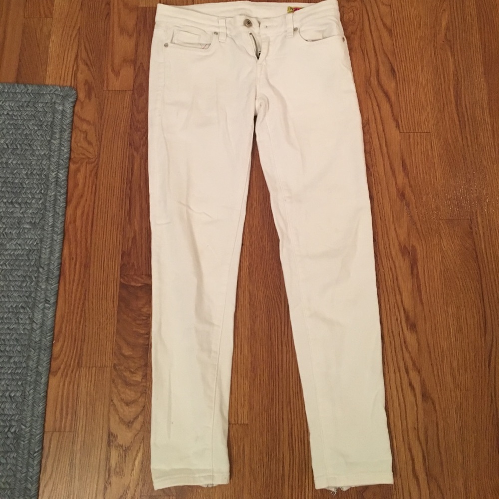 Zipper ankle white jeans