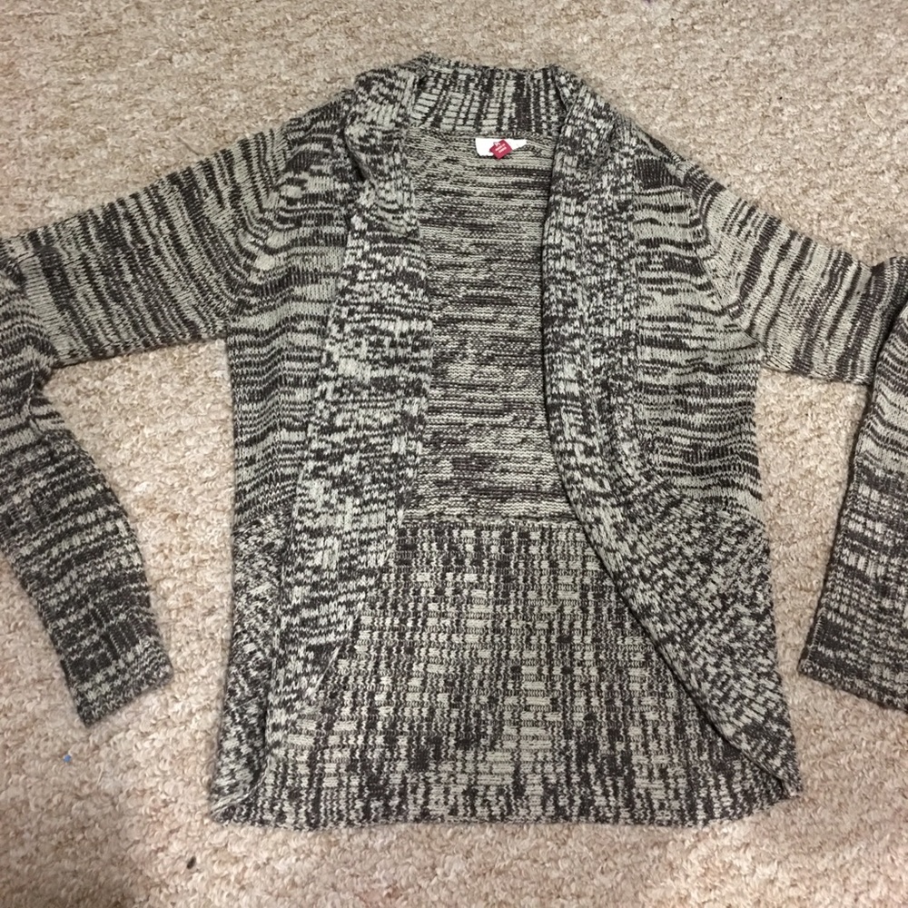 Two toned cardigan